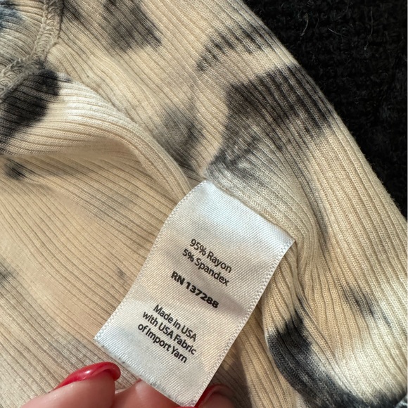 YEAR OF OURS Sleep Tie-Dye Bralette - Picture 10 of 12